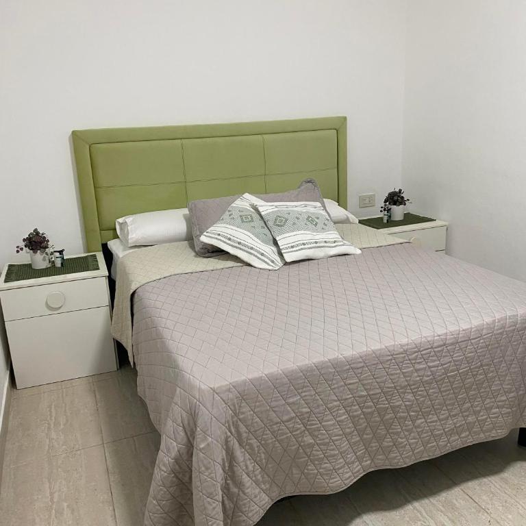 Karina Apartamentos - Two-Bedroom Deluxe Apartment with Balcony - 18