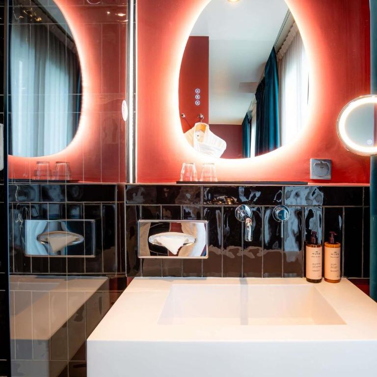 Mercure Paris Tour Eiffel Pont Mirabeau - Chambre Double Classique - 7