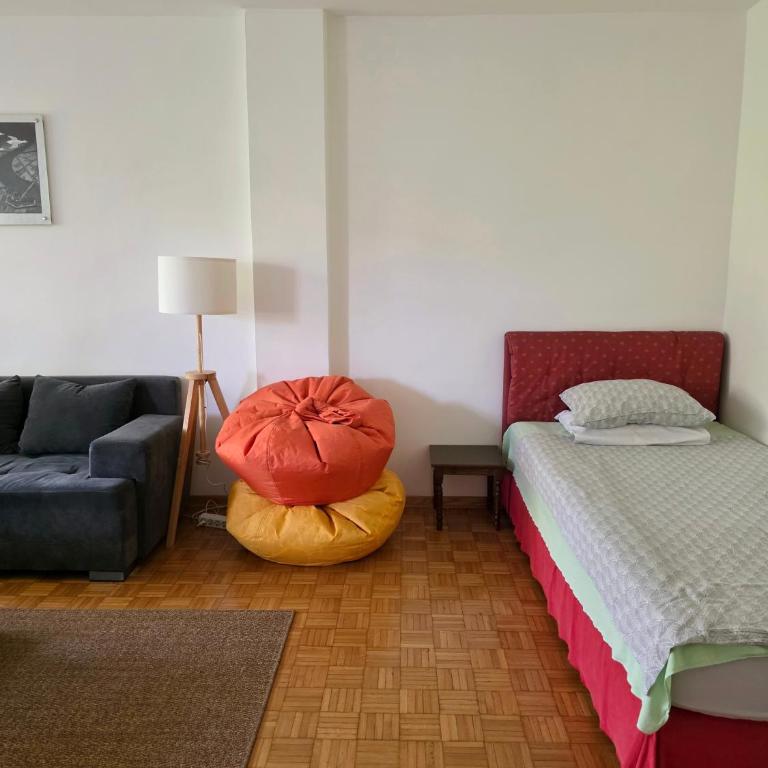 Modern and cozy place near the city center - Apartment mit Balkon - 3
