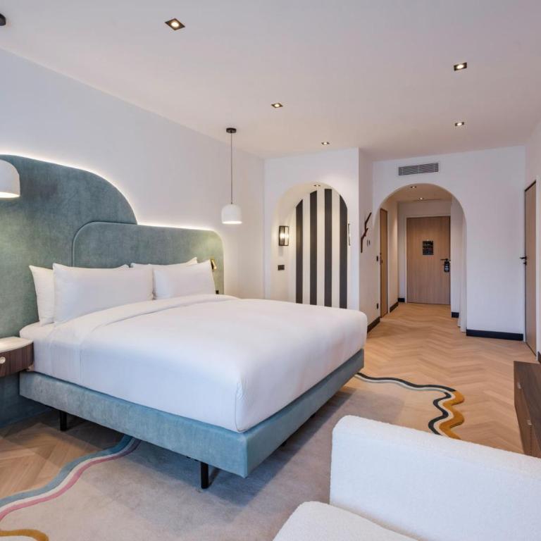 Doubletree By Hilton Nice Centre Iconic - Chambre Lit King-Size Premium - 3