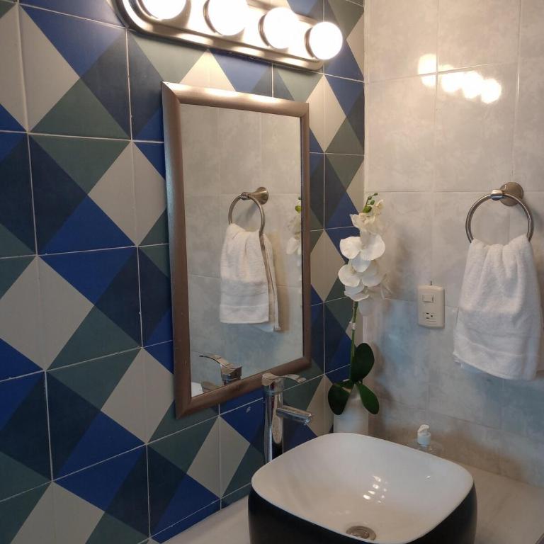 Comodo Loft, Zona Estadio BBVA,Domo Care - Appartement 1 Chambre - 4