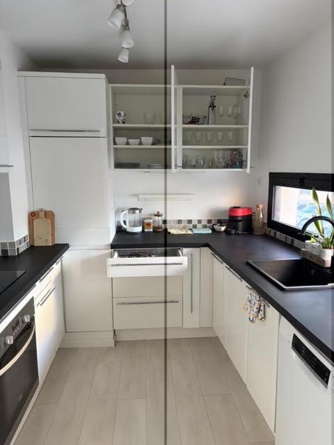 62 m2, T3, Palm Beach, sea view, 30 meters from beach - Apartamento de 2 dormitorios - 15