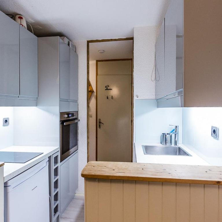 Studio rénové, 3 pers, proche pistes & commerces, parking gratuit - FR-1-329-50 - Studio - 7