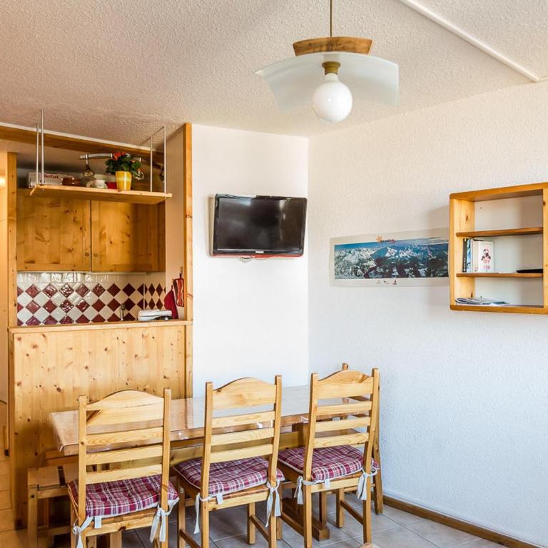 Charmant appart rénové 6/7 pers, proche pistes & Espace Paradisio - FR-1-329-68 - Appartamento (7 Adulti) - 6
