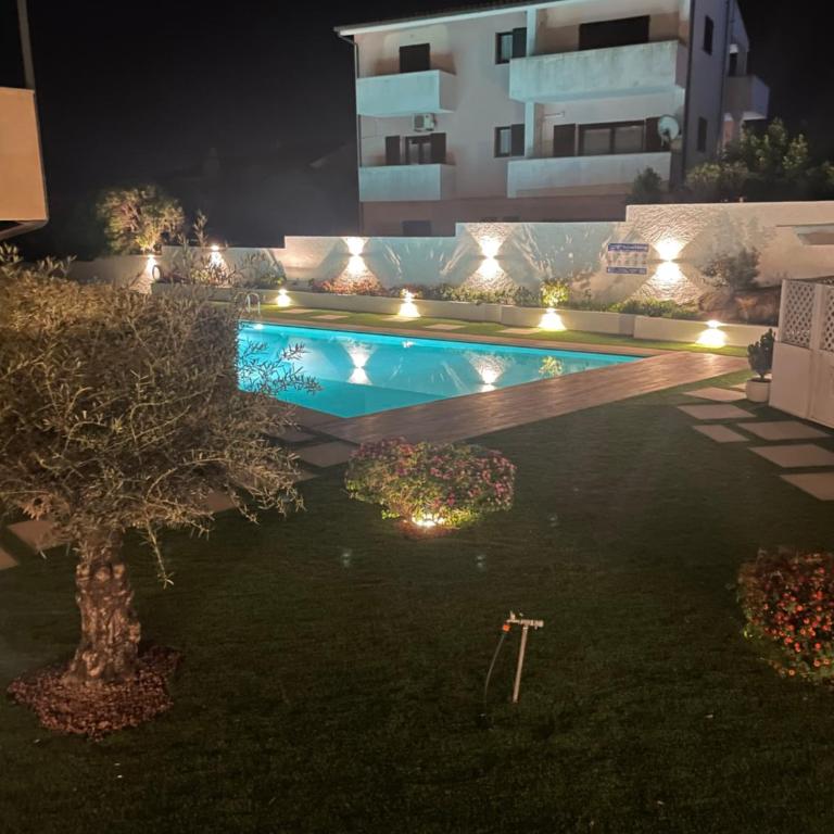 Grechels - Two-Bedroom Apartment - 6