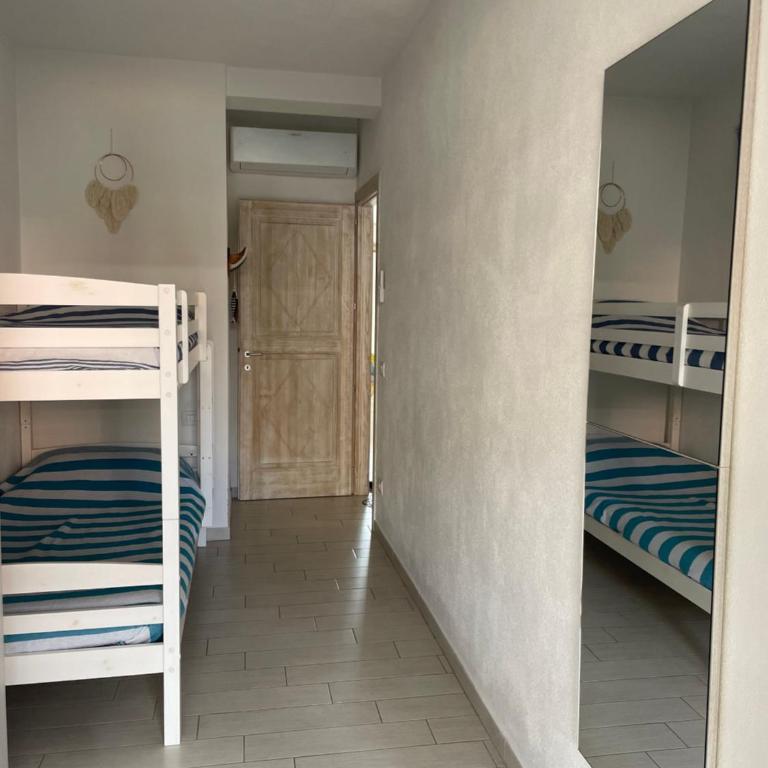 Grechels - Two-Bedroom Apartment - 10