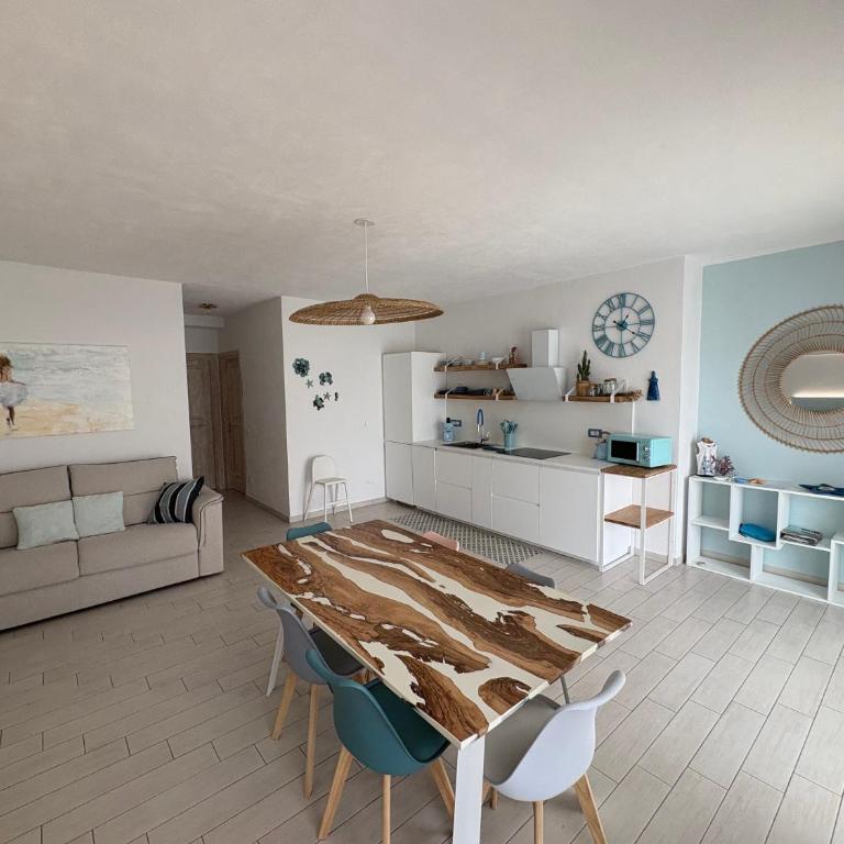 Grechels - Two-Bedroom Apartment - 13