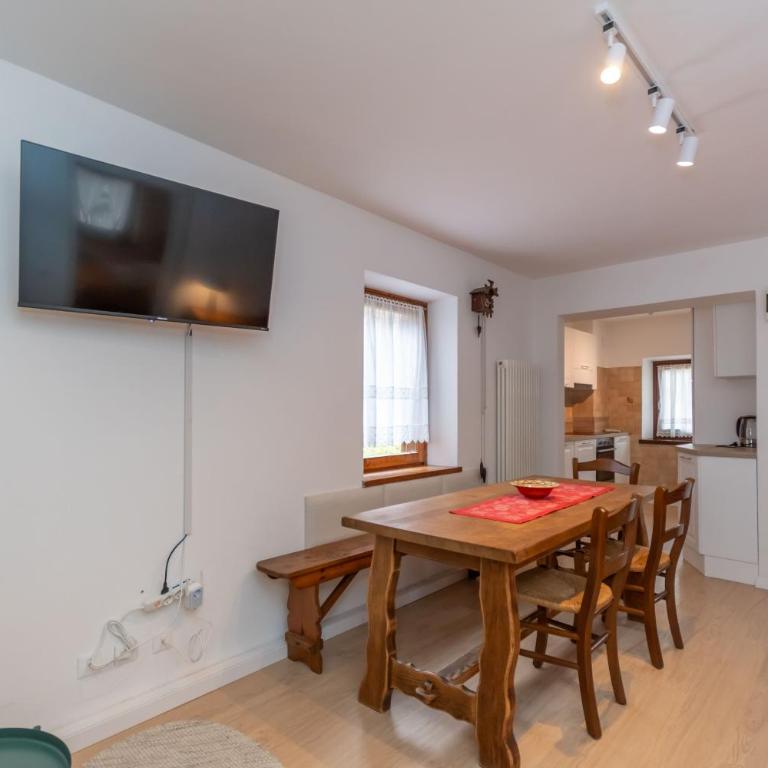 La Casa di Elvira-Primo Piano - Appartamento con 2 Camere da Letto - 23