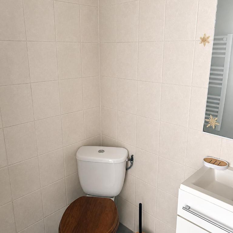 Studio cosy 22 m2 - Centre historique Agde - WiFi et linge - Appartement 1 Chambre - 10