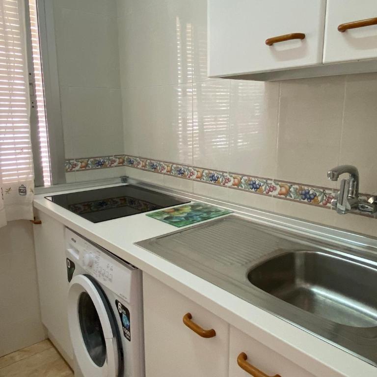 APARTAMENTO CON PISCINA en el centro - Apartamento de 2 dormitorios - 21