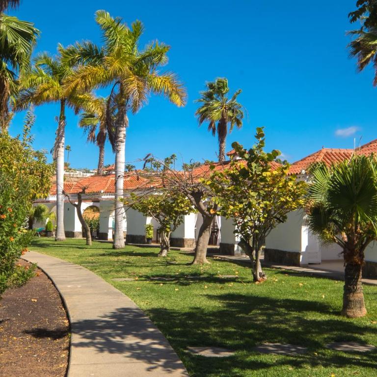 Sunny Bungalow Parque Golf - Deluxe Bungalow - 14