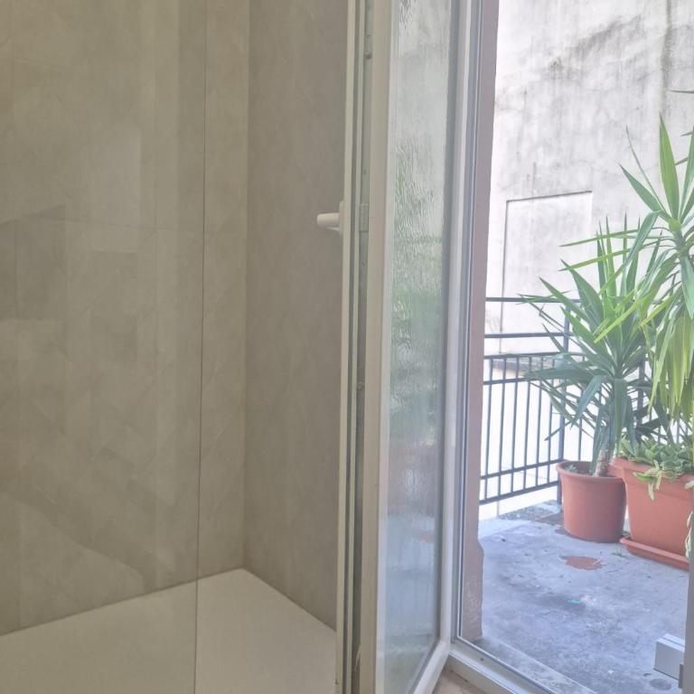 Lake Como Porta Centro - Monolocale con Balcone - 12