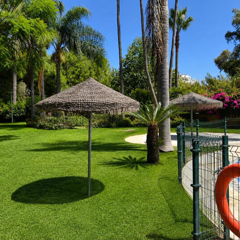 Marbella Dunas de Cabopino 2BR Apartment with Private Garden, Pool & Parking - Magnolia Properties - Appartamento con 2 Camere da Letto e Terrazza - 23