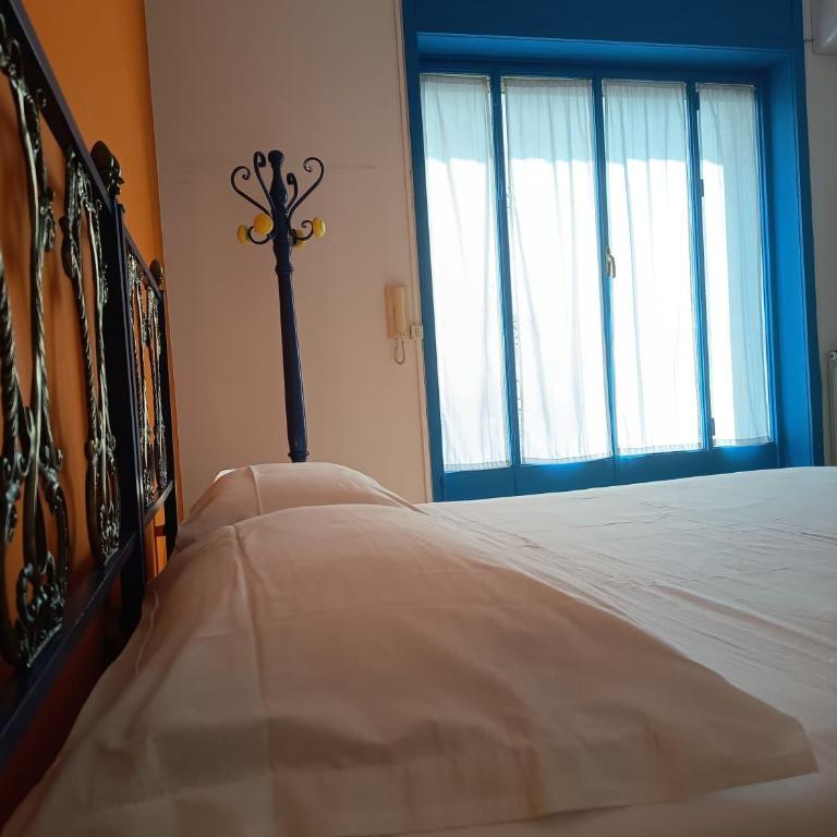 Emiolia - Appartamento Standard con 2 Camere da Letto - 3
