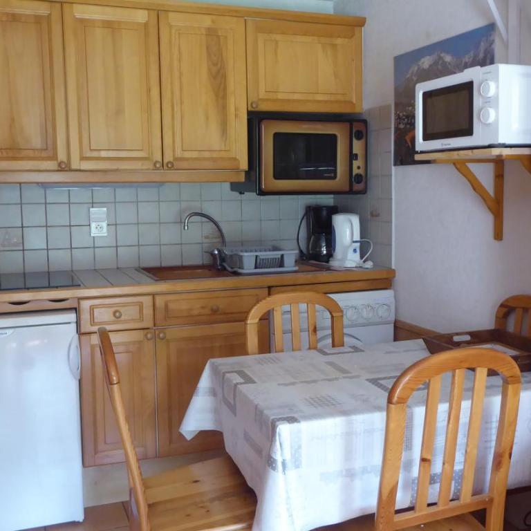 Appartement Morillon 500m ski et randonnée - Apartamento de 1 dormitorio - 3