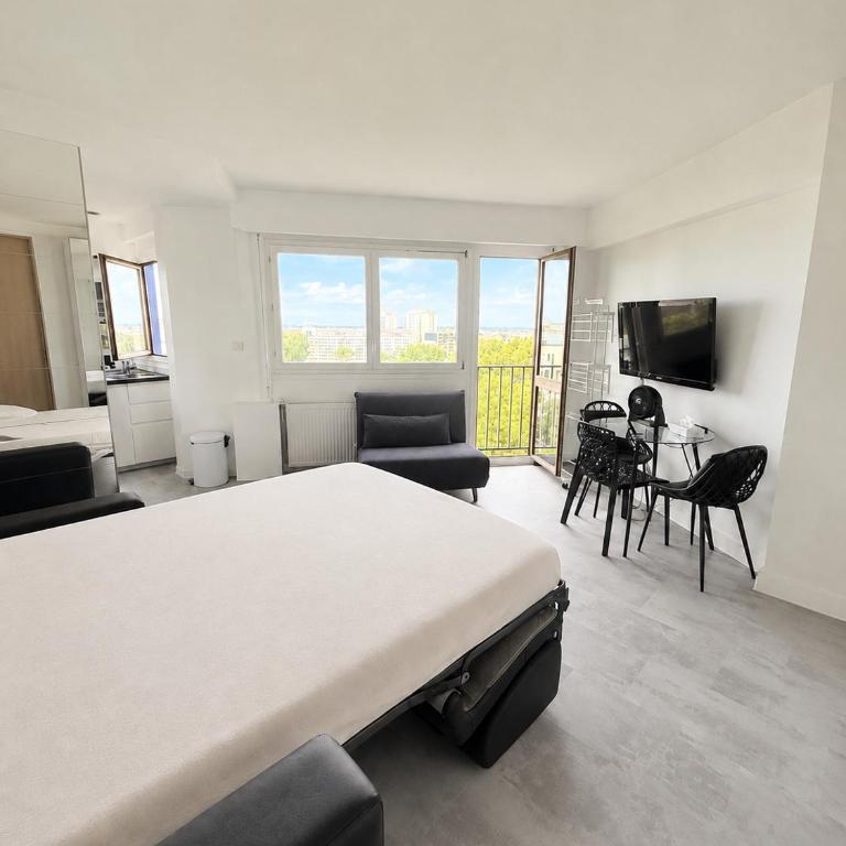 Apartment HOME in Paris with View, 15min to center - Appartement - Vue sur Ville - 12