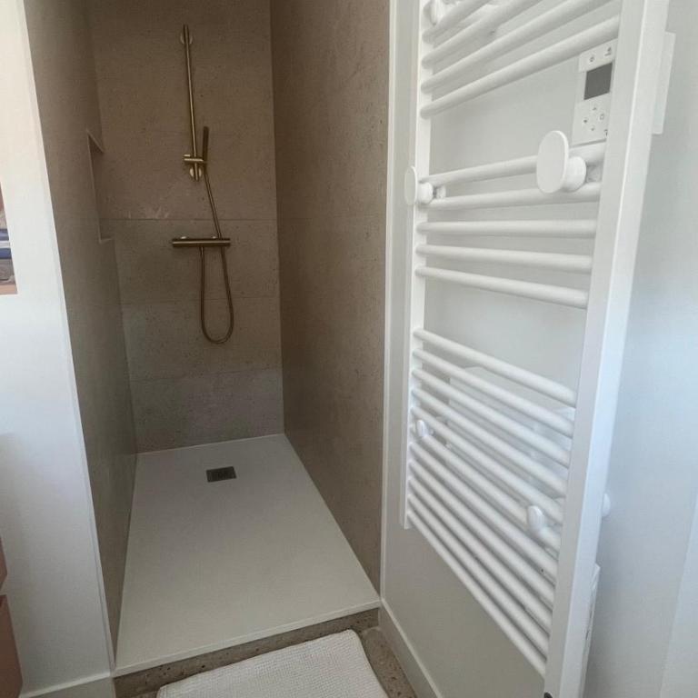 Tartas appart - One-Bedroom Apartment - 2