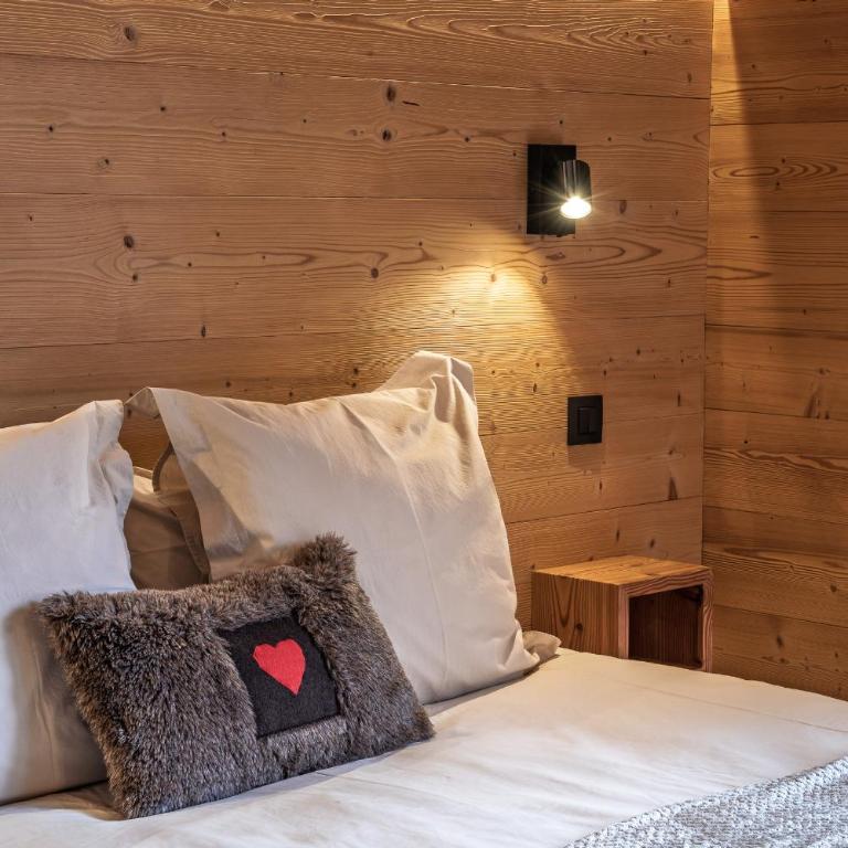 Chalet Cerisier - Two-Bedroom Chalet - 13