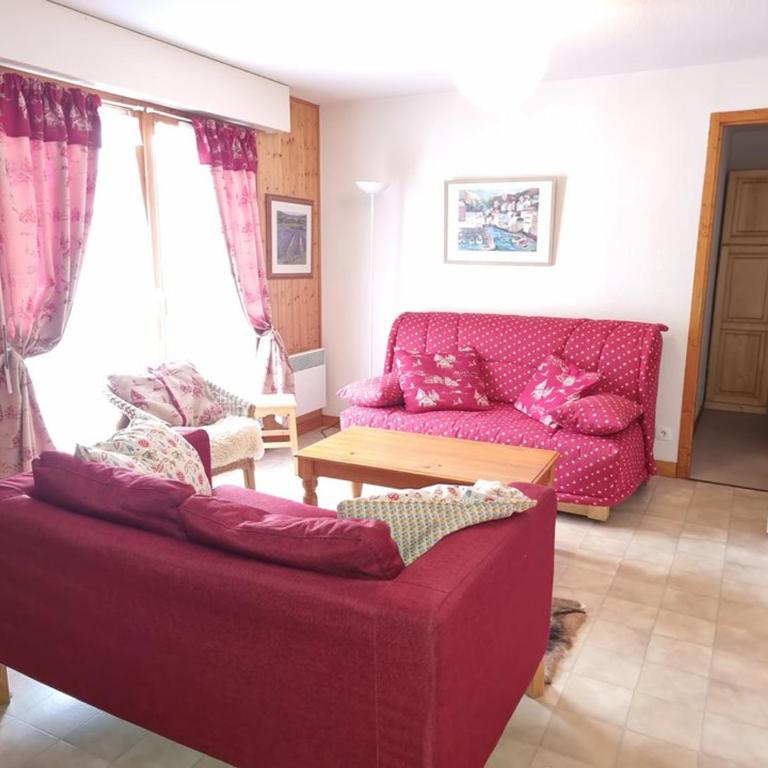 Location 3 pièces cabine - Animaux admis, parking - Au pied des pistes à St Jean d'Aulps - Appartement 2 Chambres - 23