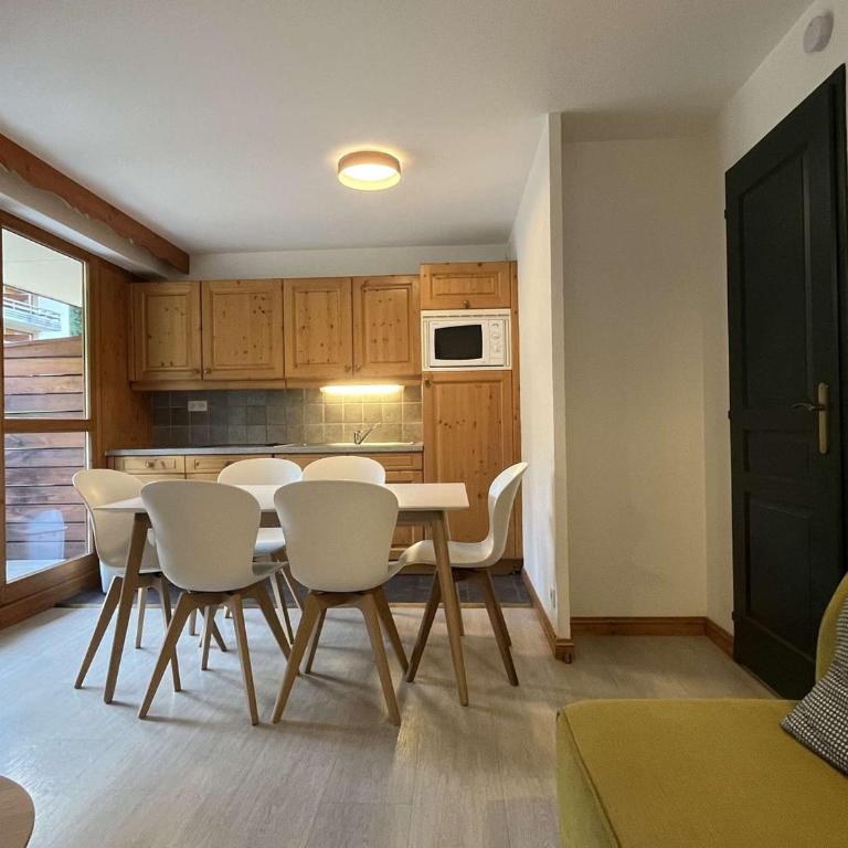 Appartement avec parking - 6 pers. - Apartment mit 2 Schlafzimmern - 13