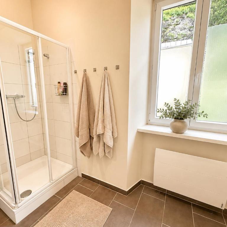 Book-A-Room Salzburg Apartment 31 - Apartment mit Blick auf die Berge - 11