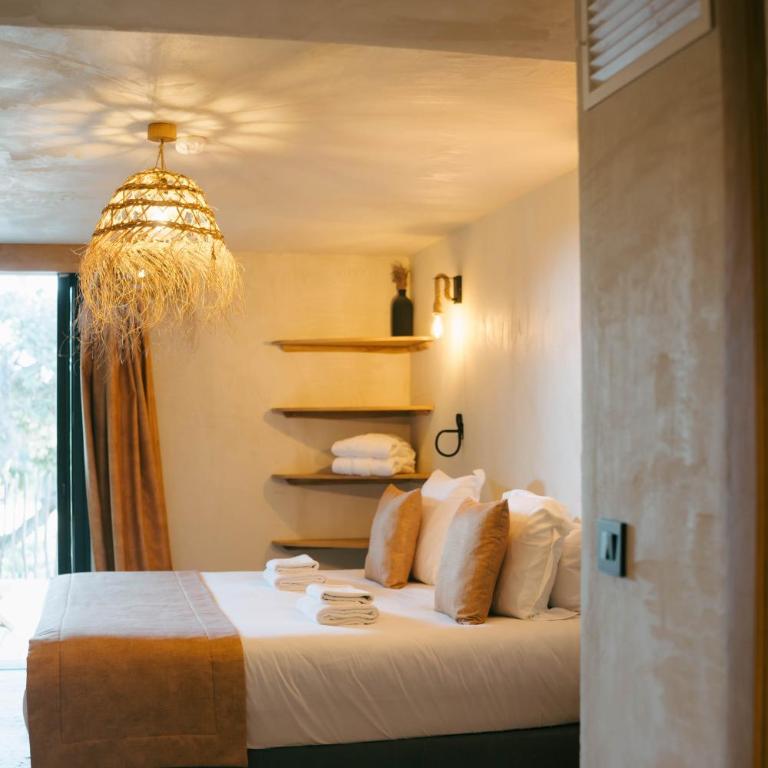 Le Domaine de la mer - Beach hotel Nature&Authenticité Hyères - Chambre Double - Vue sur Jardin - 1