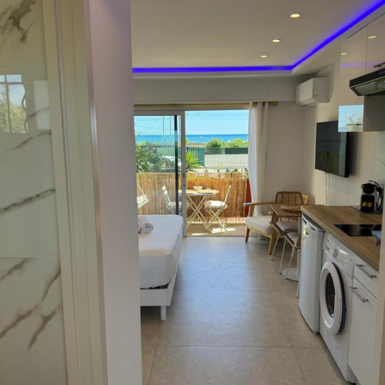 NEW Le Cocon Casa Boheme , Sea View, Air Conditioning, Parking - Apartment mit 1 Schlafzimmer - 4