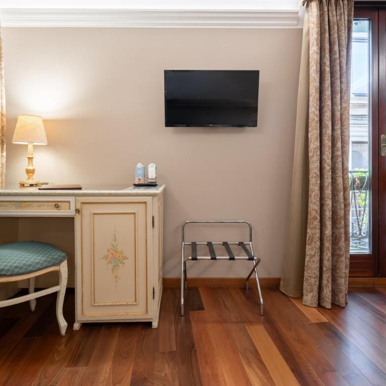Albergo Cavalletto & Doge Orseolo - Camera Matrimoniale Classic - 12