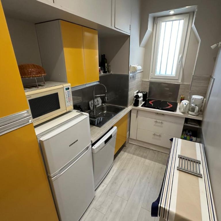 Spacious family nest facing the sea - Appartement - 8