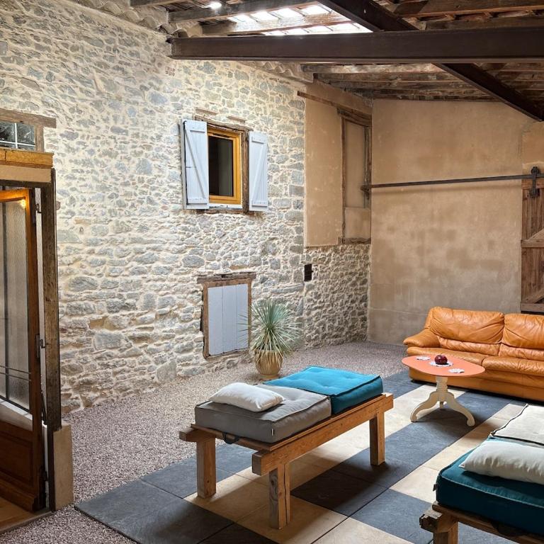 Le Moulin - maison authentique tout équipée, proche de la Cité médiévale - Maison 3 Chambres - 1