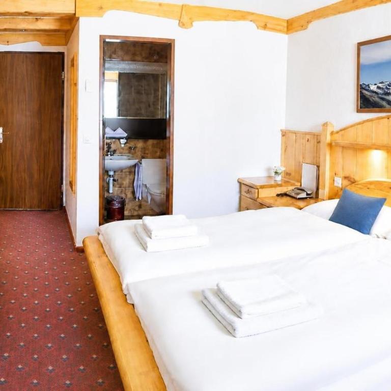 Hotel City - Superior Doppelzimmer - 2