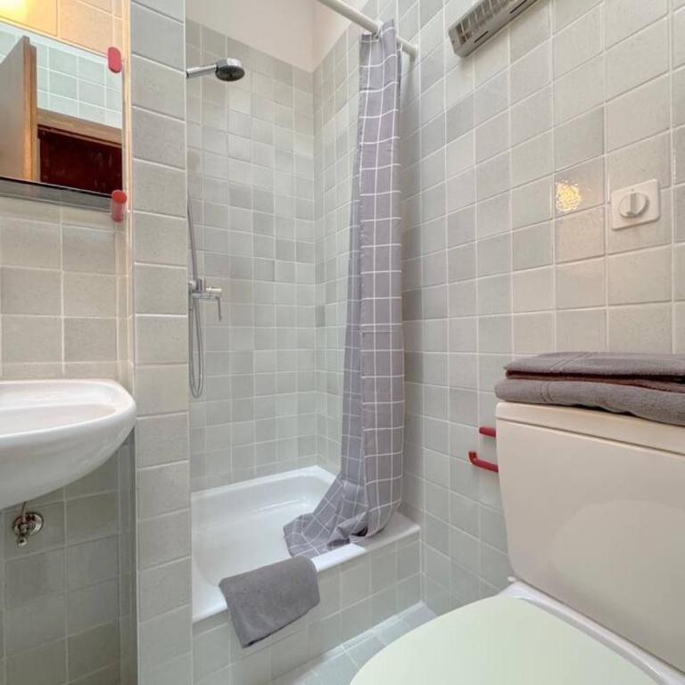 Attique de prestige face aux sommets Alpins - Apartment - 11