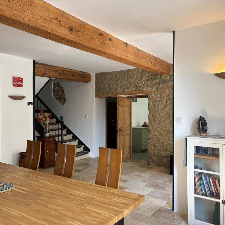 Le Moulin - maison authentique tout équipée, proche de la Cité médiévale - Maison 3 Chambres - 13