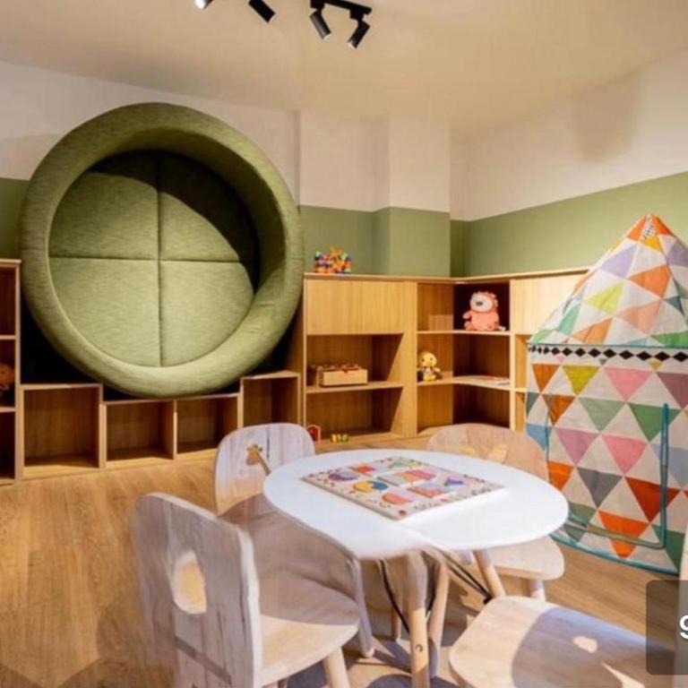Apartamento de 2 dormitorios,4 Personas, Edificio Sea Garden,zona CANTEGRIL 2 Dormitorios - Apartamento de 2 dormitorios con vistas al jardín - 4