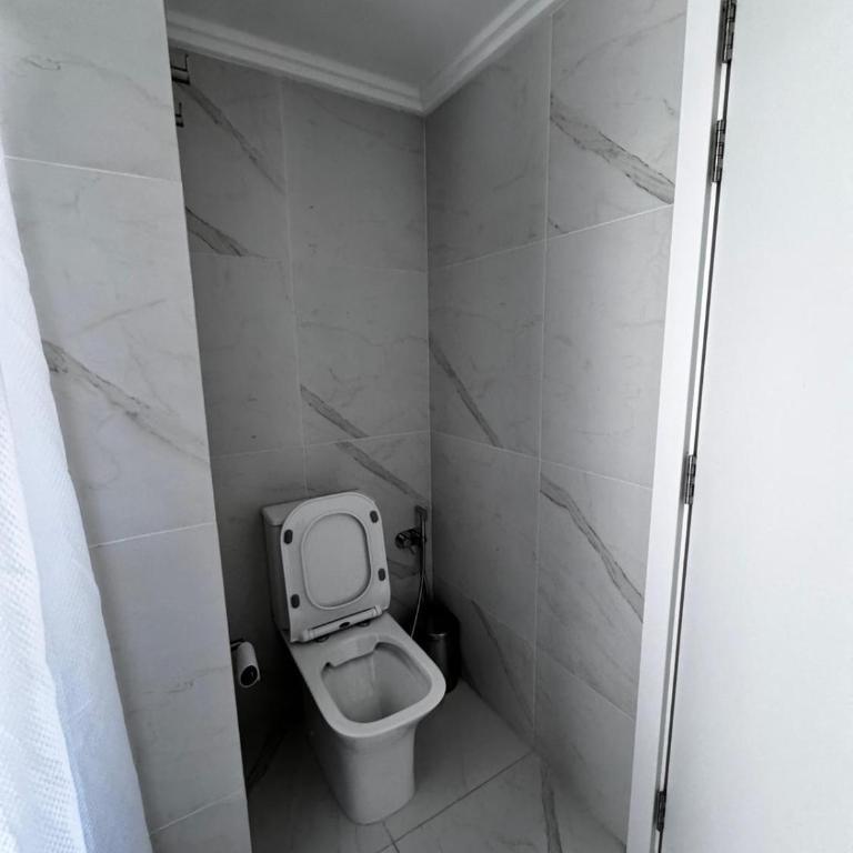 Apartamento de 2 dormitorios,4 Personas, Edificio Sea Garden,zona CANTEGRIL 2 Dormitorios - Apartamento de 2 dormitorios con vistas al jardín - 8