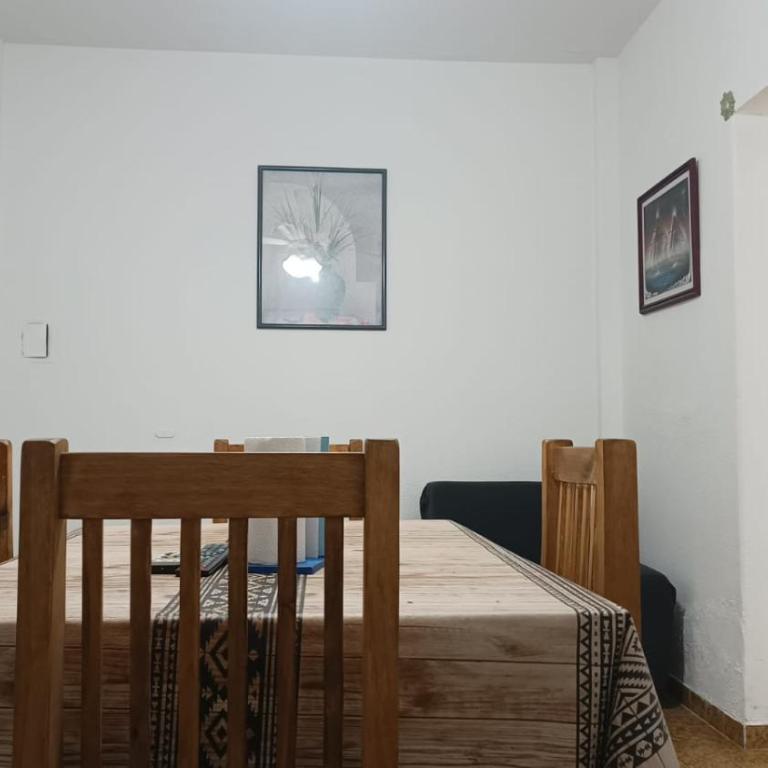 Departamento en Las Toninas - 2 ambientes con terraza - 300 mts del mar - Apartamento de 1 dormitorio - 3