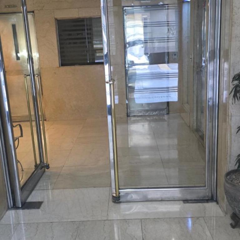BA Downtown Beach Studio- steps from Colón Theatre - Apartamento de 1 dormitorio - 2