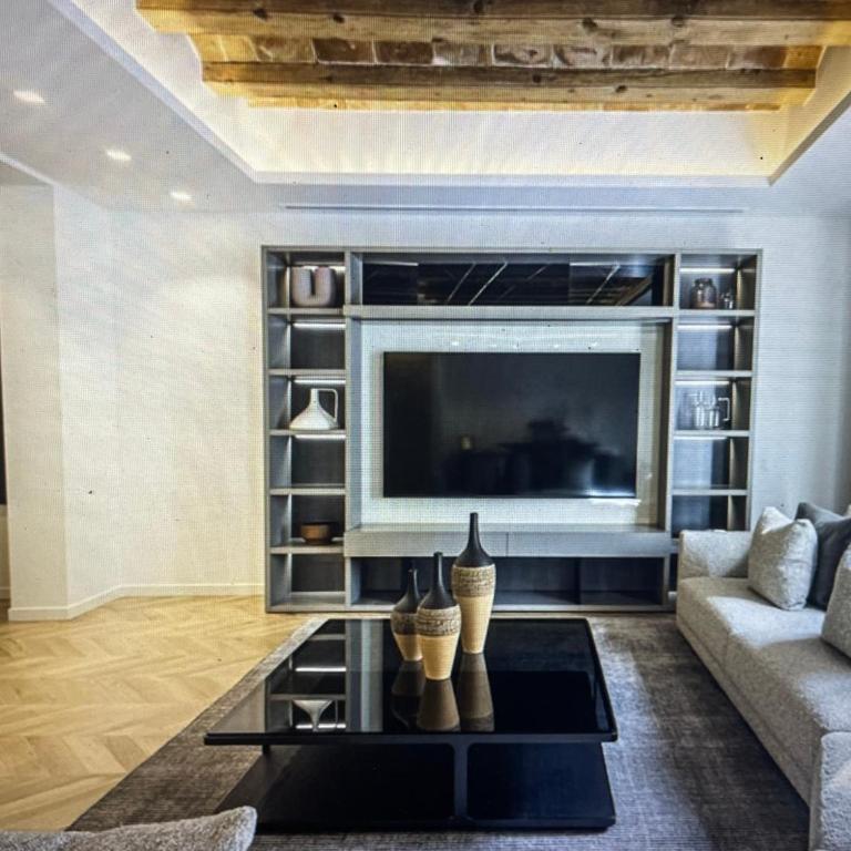 Milan Grand Apartment - Appartamento Superior con 3 Camere da Letto - 16