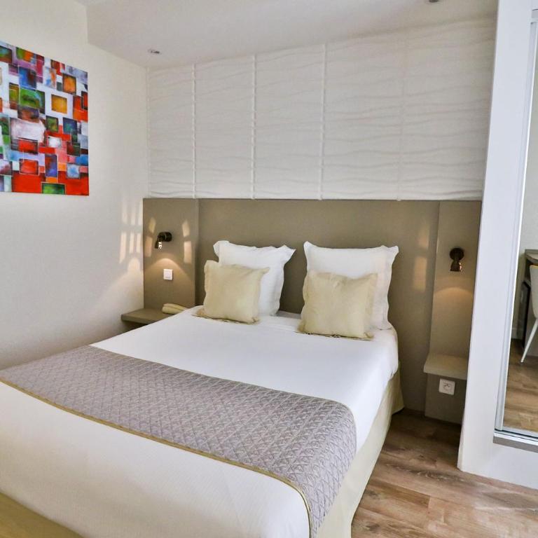 Hôtel Provençal - Chambre Double ou Lits Jumeaux Standard - 14