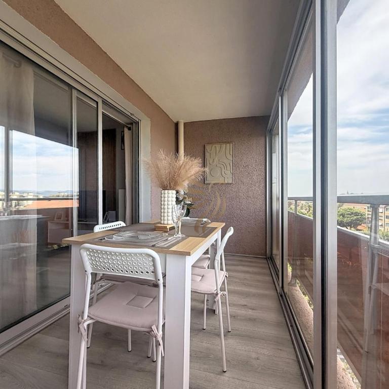 Studio cote B Terrasse Parking Frejus Plage - Studio avec Balcon - 23