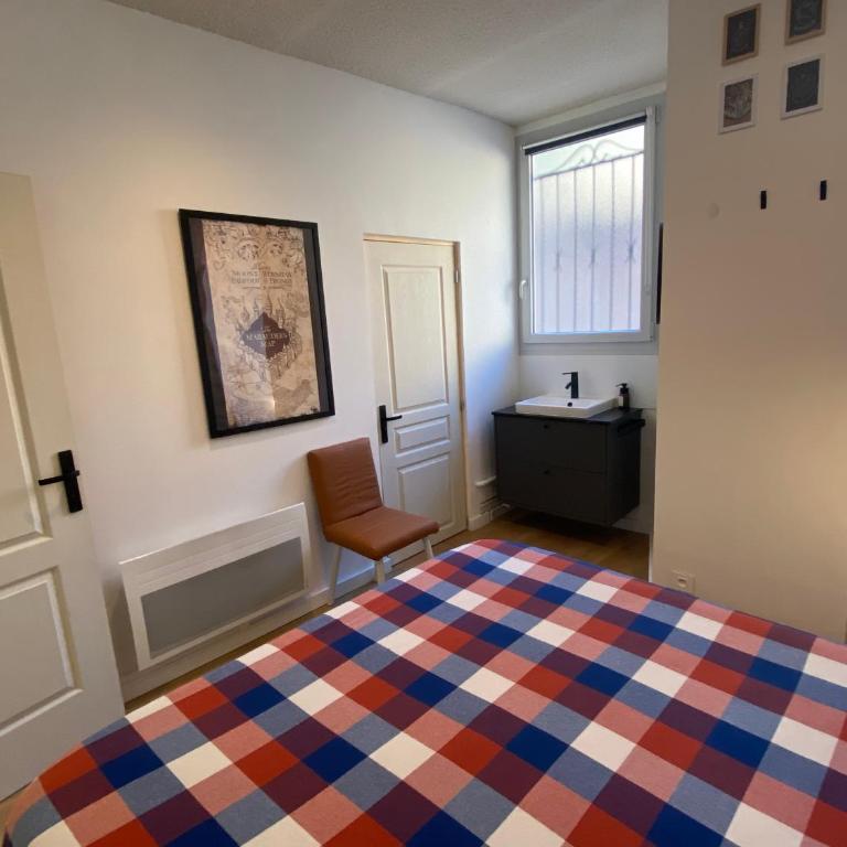 CHEZ HARRY - Séjour Magique au Cœur de Luchon - Maison 3 Chambres - 72