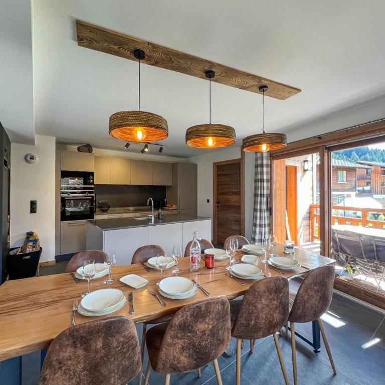 Appartement de Charme aux Gets - 9 Pers, Parking & Wi-Fi - FR-1-671-307 - Appartement - 2