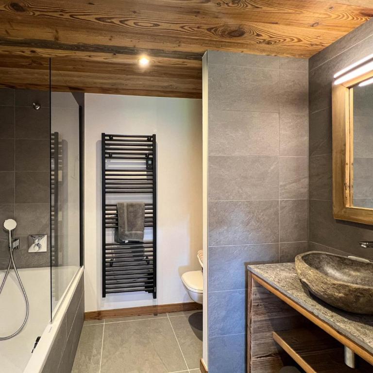 Appartement de Charme aux Gets - 9 Pers, Parking & Wi-Fi - FR-1-671-307 - Appartement - 14
