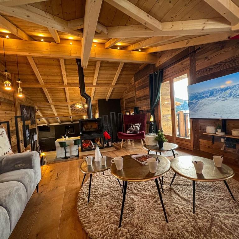 Chalet de luxe aux Gets - 4 chambres pour 9 personnes avec jacuzzi et Wi-Fi - FR-1-671-314 - Chalet - 31