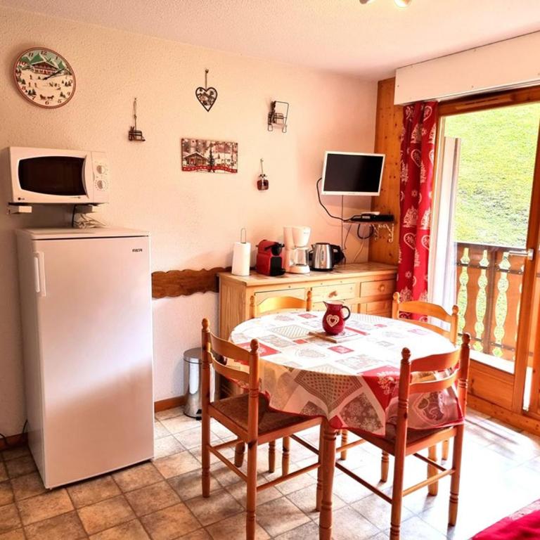 Appartement cosy au pied des pistes - 2 pers. - FR-1-573-154 - Appartement - 1