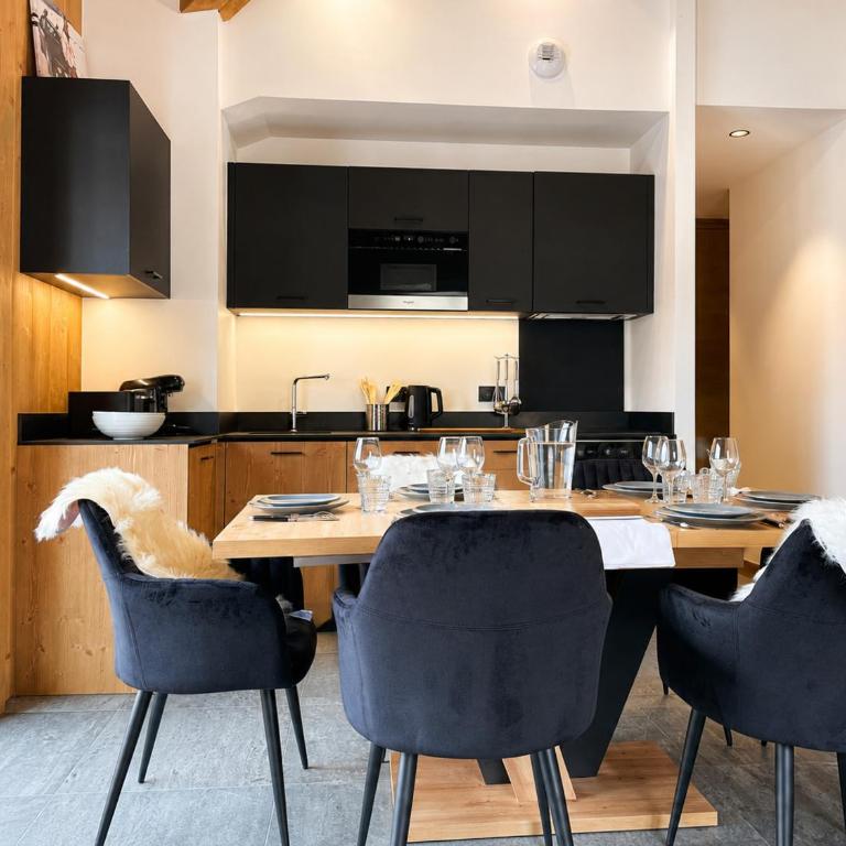 Appartement chic à deux pas des pistes de ski - Apartment mit 1 Schlafzimmer - 2