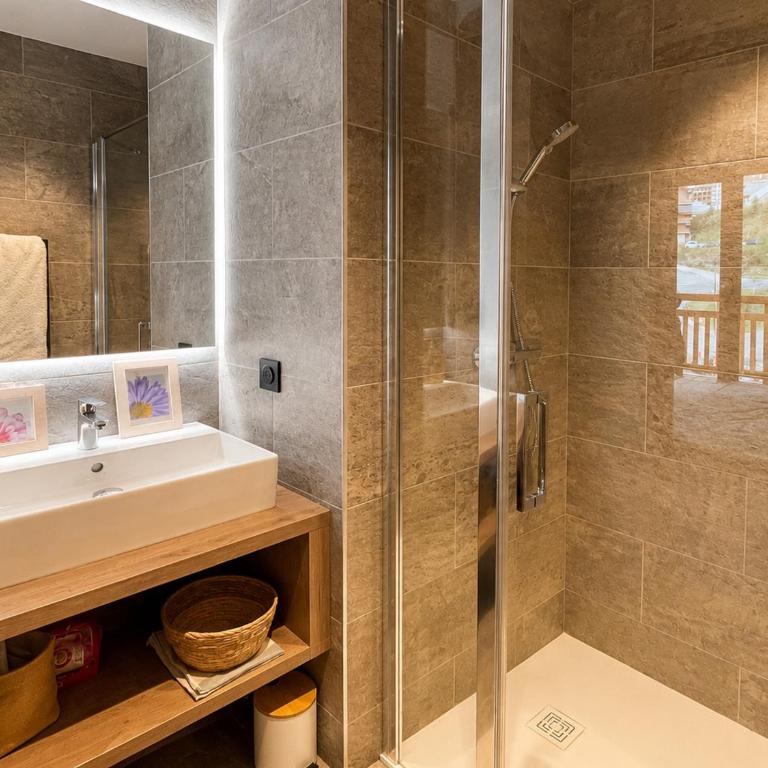 Appartement chic à deux pas des pistes de ski - Apartment mit 1 Schlafzimmer - 5