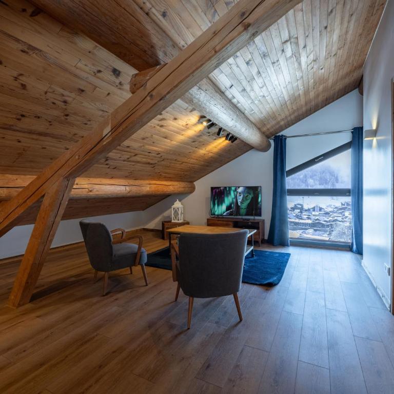 Chalet moderne à Morzine, 12 pers, 5 ch, proche centre - FR-1-754-88 - Chalet - 18