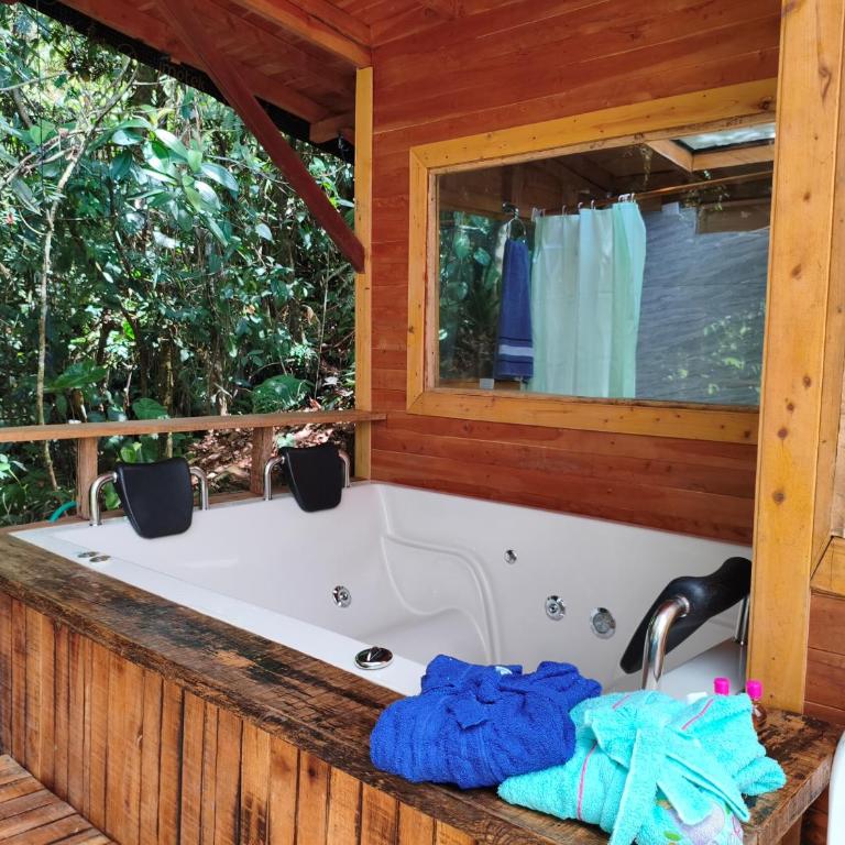 Finca AVALON Alejandria Antioquia - Cabaña con vistas al jardín - 29