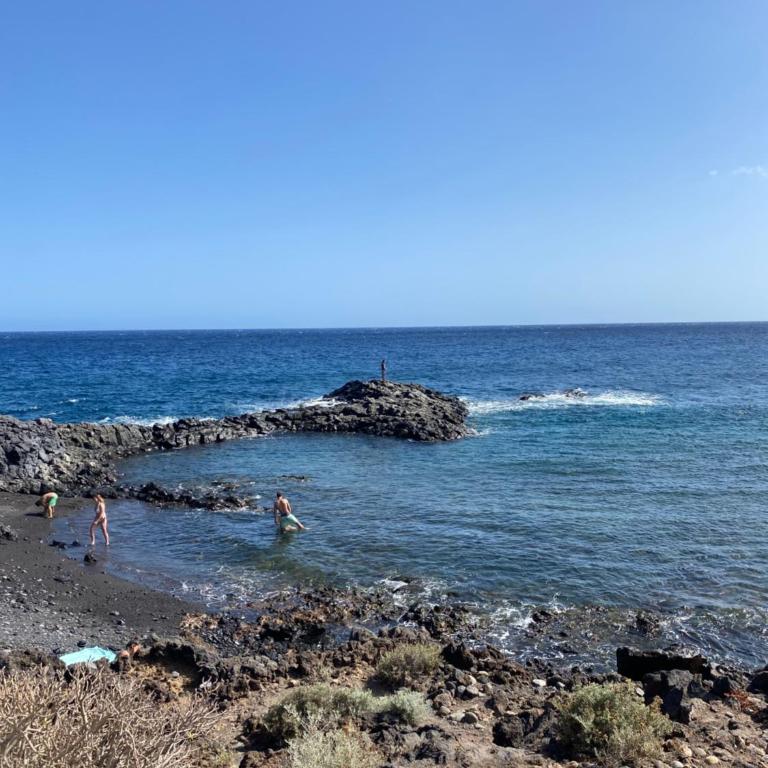 Ocean and Golf views-Steps from the Sea - Apartamento de 1 dormitorio - 21